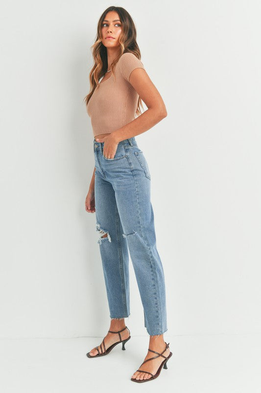 jeans?? 👖 YES PLEASE! 😍🙌🏼 say 47 to shop! These are the