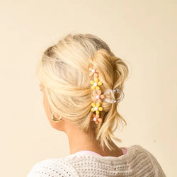 Peachy Daisy Claw Clip